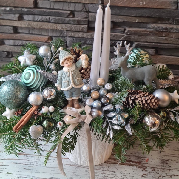 holiday arrangement