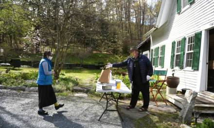 As Vermont weddings disappear, caterers, photographers and florists adapt, seek other engagements