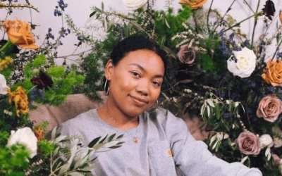 She taught herself to be a florist by watching YouTube