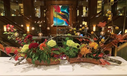 Ikebana: Having Its Moment