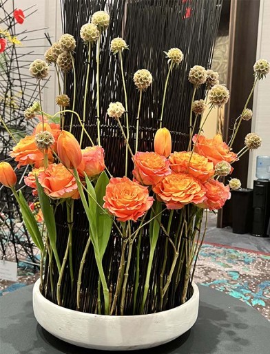 floral arrangment