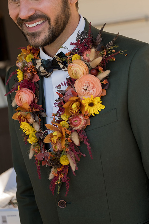lapel flowers
