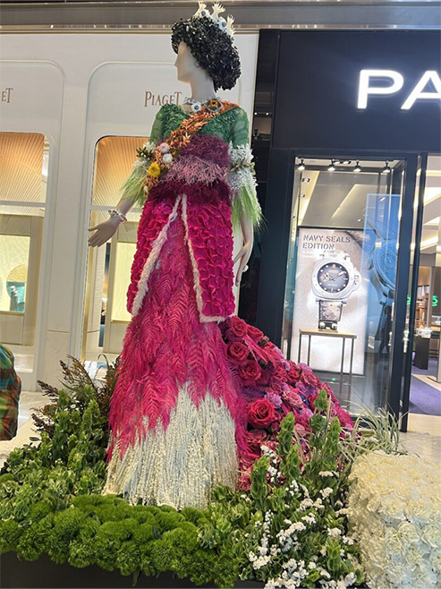 Queen Elizabeth – created by A&M Floral Place NYC