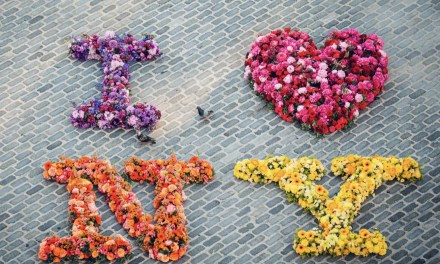Two Days, 100 Florists, 1 Million Flowers: A Festival Blooms in N.Y.C.