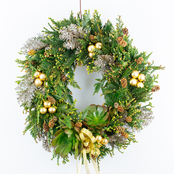 evergreen wreath