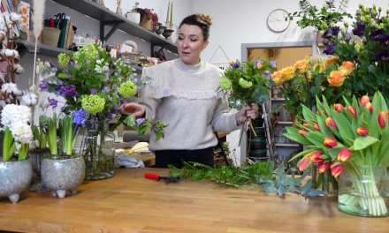 Spring Hand Tied Tutorial